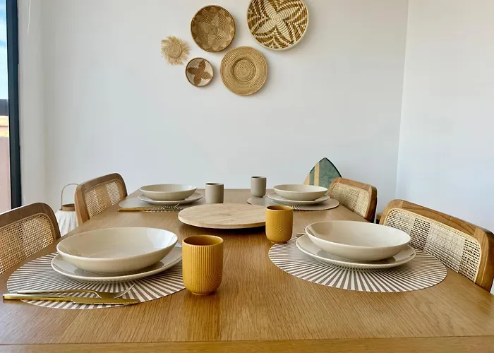 بيت للعطل Kandooma