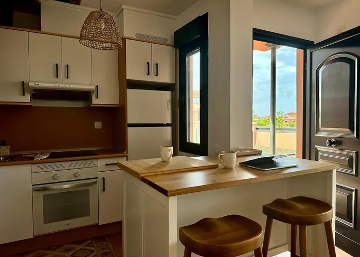 Kandooma * Majanicho